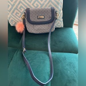 Tommy Hilfiger purse